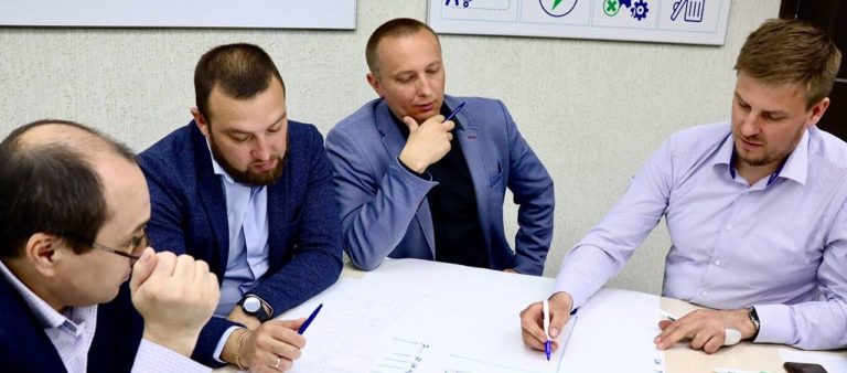 Наставничество и тренерство как инструмент профессионального роста компании